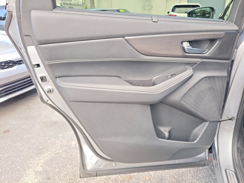 Used 2022 Acura MDX w/ Advance Package AWD/4WD image 10