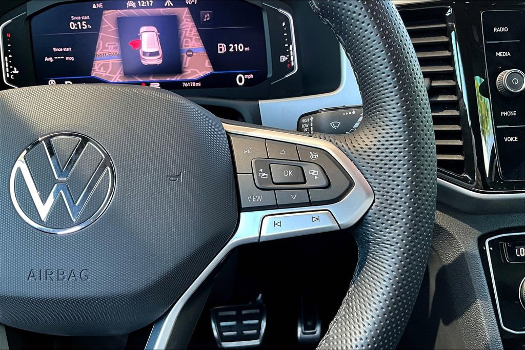 Used 2021 Volkswagen Atlas Cross Sport SEL R-Line image 25