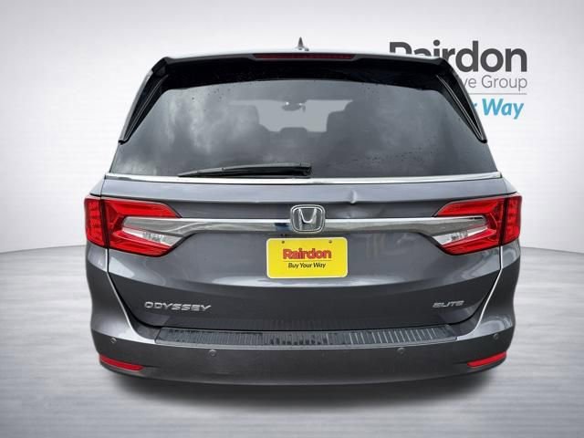 Used 2018 Honda Odyssey Elite image 8