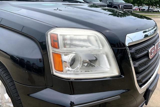 Used 2017 GMC Terrain SLE FWD image 32