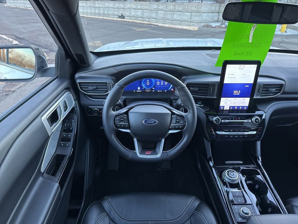 Used 2023 Ford Explorer ST w/ Equipment Group 401A image 10