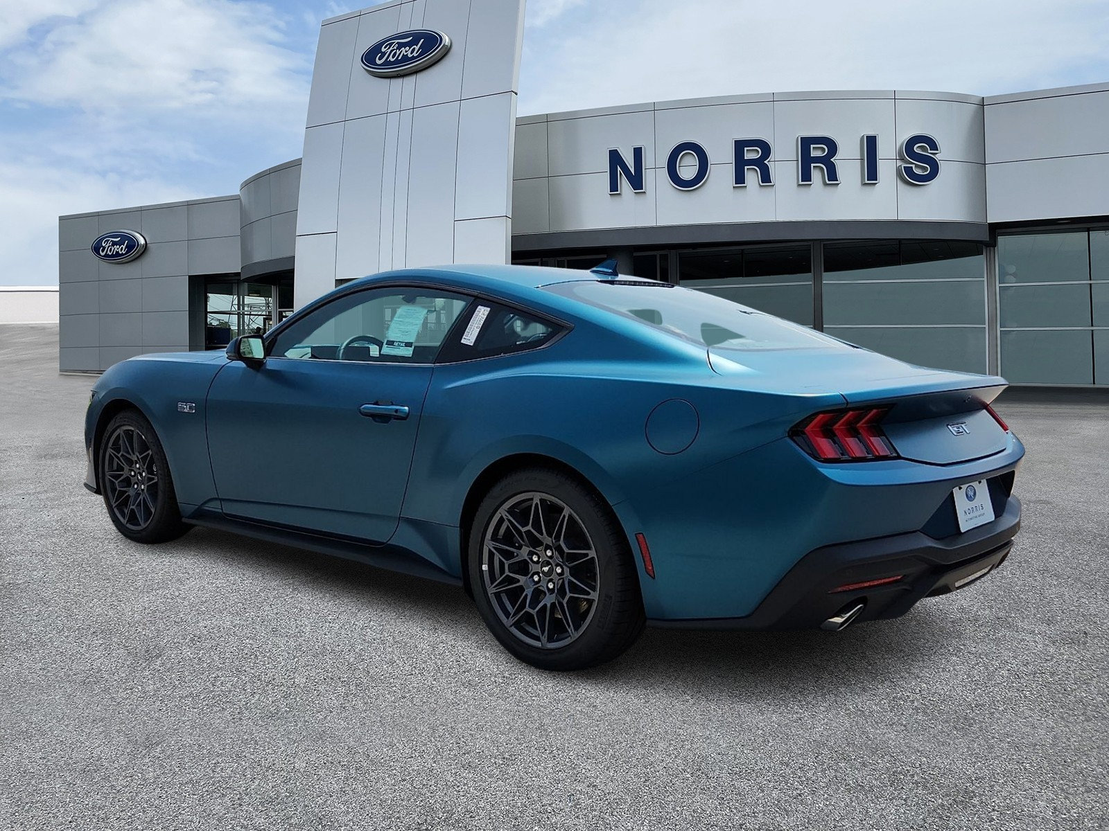 New 2026 Ford Mustang GT w/ GT Performance Package RWD image 3