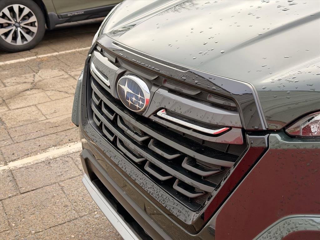 Used 2023 Subaru Forester Touring image 6