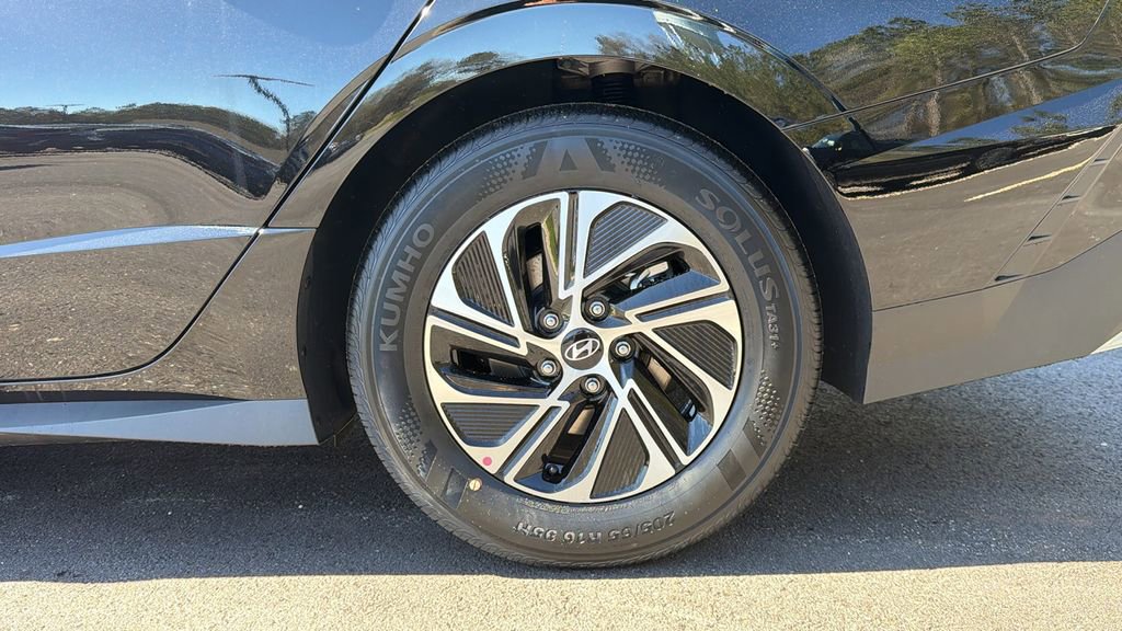 New 2026 Hyundai Sonata Blue image 18