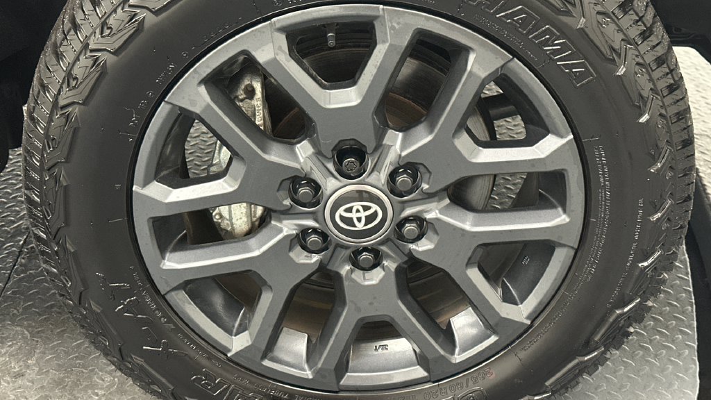 Certified 2025 Toyota Tundra Platinum AWD/4WD image 20