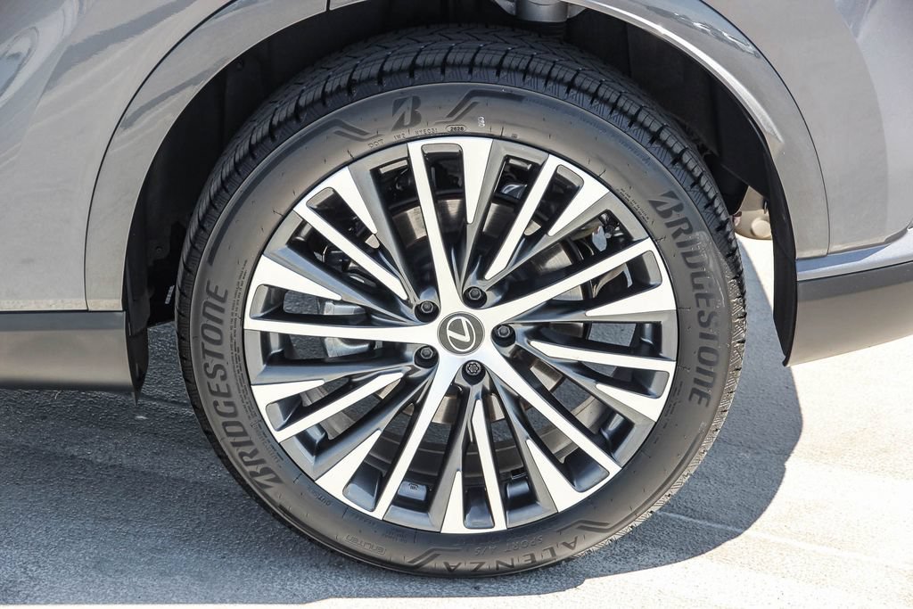 Certified 2024 Lexus RX 350 Premium Plus w/ Accessory Package (Z1) FWD image 12