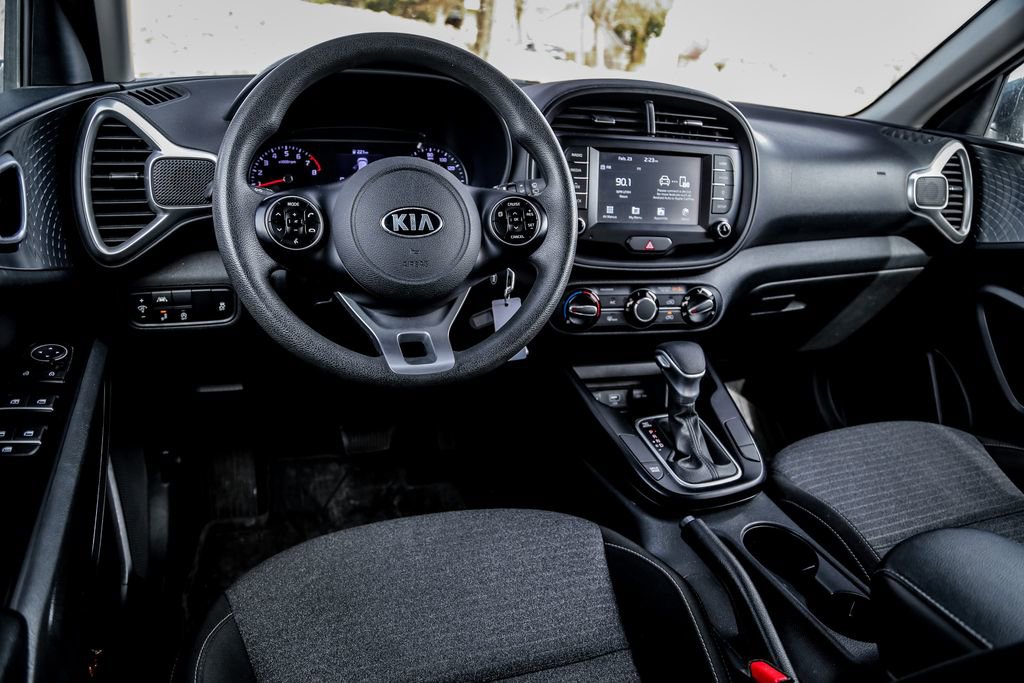 Used 2021 Kia Soul S image 10