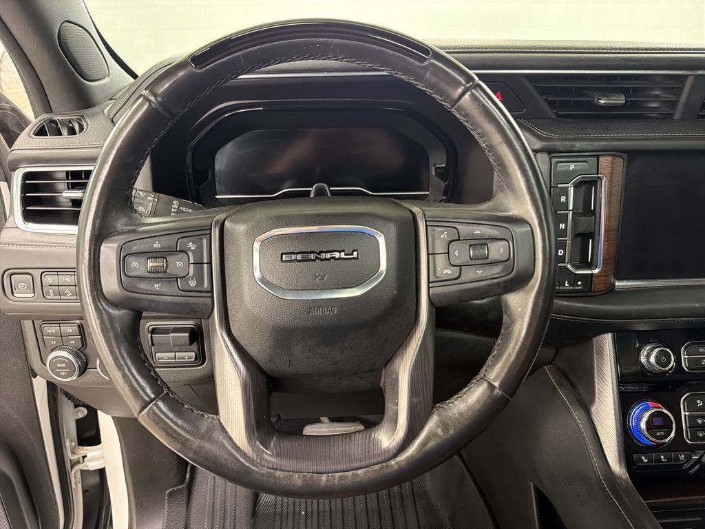 Used 2023 GMC Yukon Denali Ultimate AWD/4WD image 20