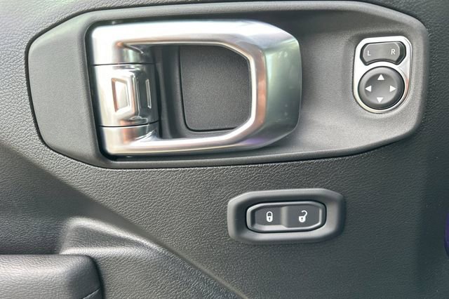 New 2026 Jeep Gladiator Willys image 11