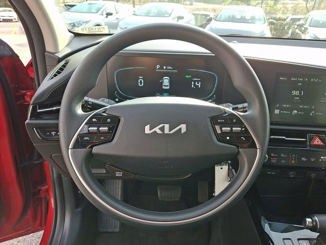 Certified 2023 Kia Niro LX image 21