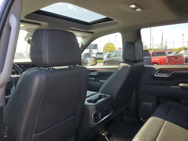 Used 2023 GMC Sierra 1500 Denali w/ Denali Reserve Package AWD/4WD image 9