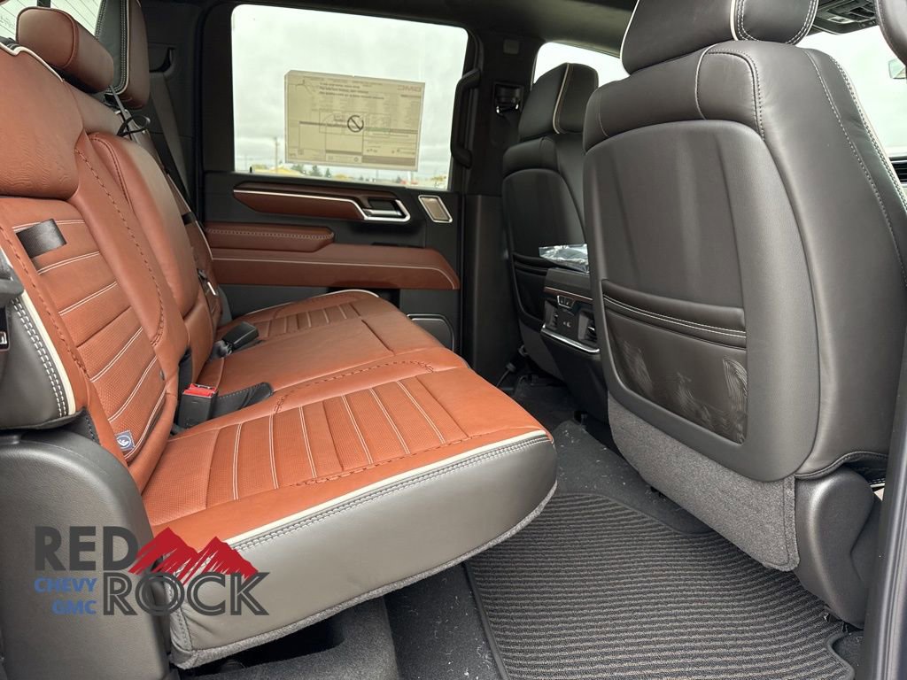 New 2026 GMC Sierra 2500 Denali Ultimate w/ Max Trailering Package image 13