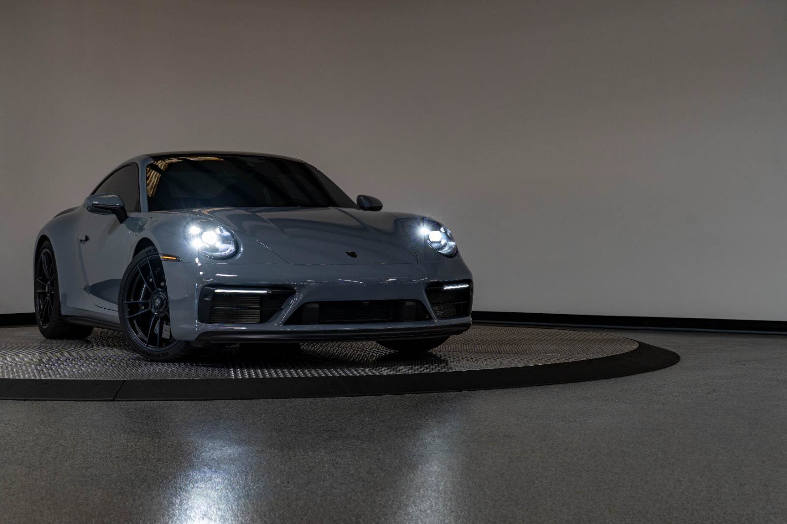 Used 2023 Porsche 911 Carrera GTS RWD image 30