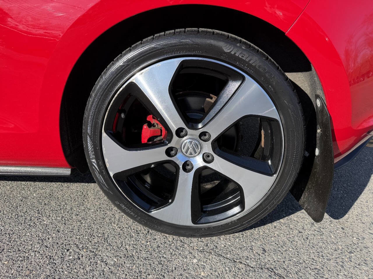 Used 2016 Volkswagen GTI S FWD image 11