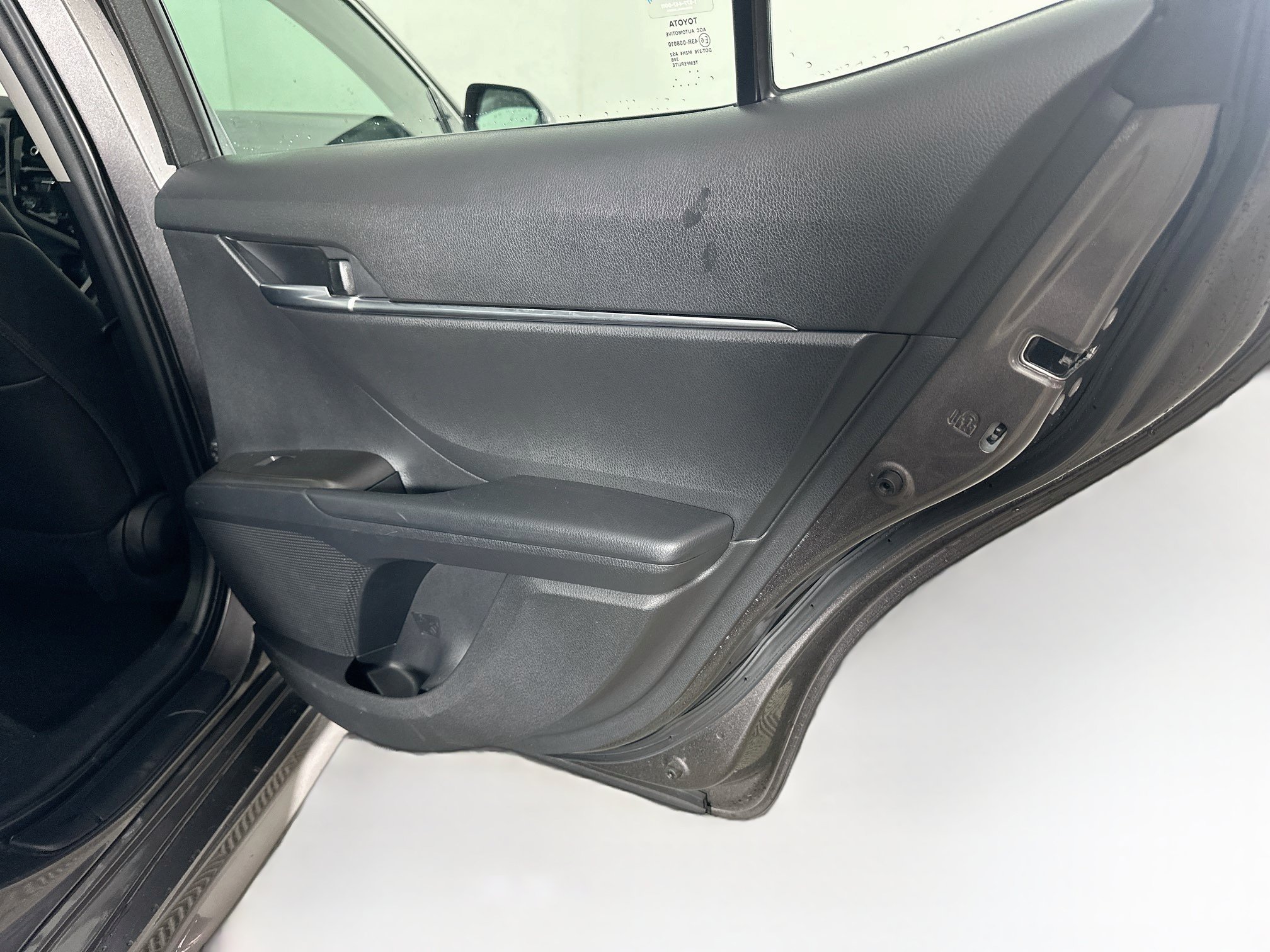 Used 2024 Toyota Camry SE FWD image 27