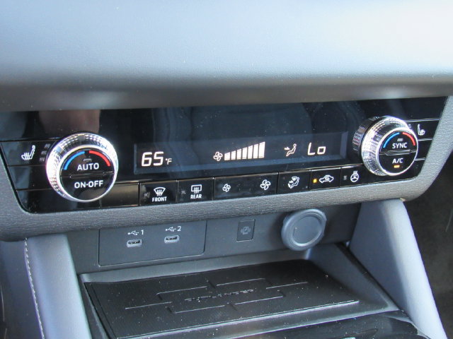 New 2026 Mitsubishi Outlander SE FWD image 29
