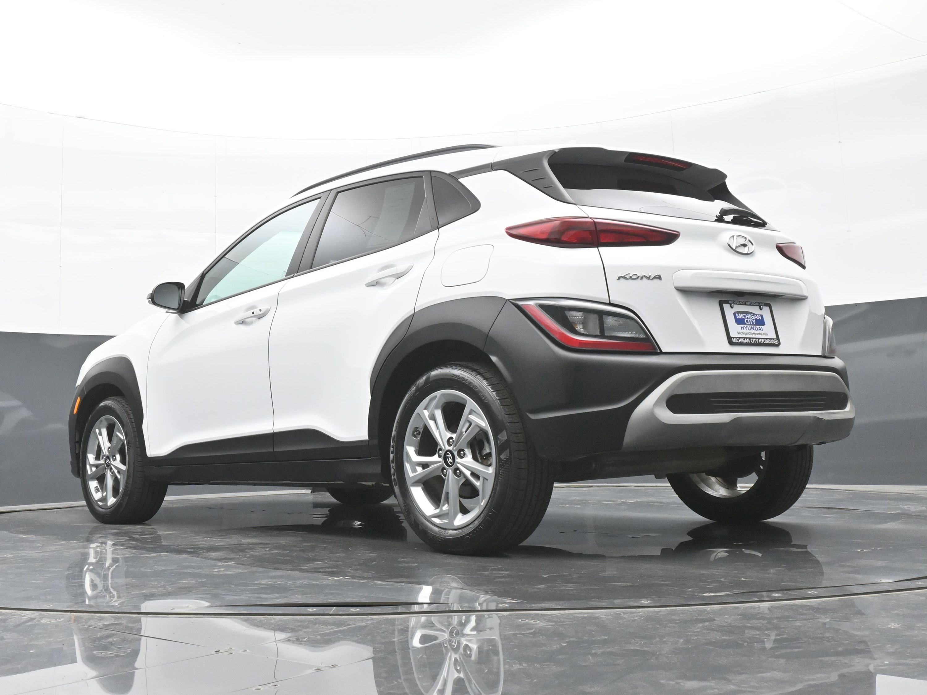 Used 2022 Hyundai Kona SEL FWD image 38