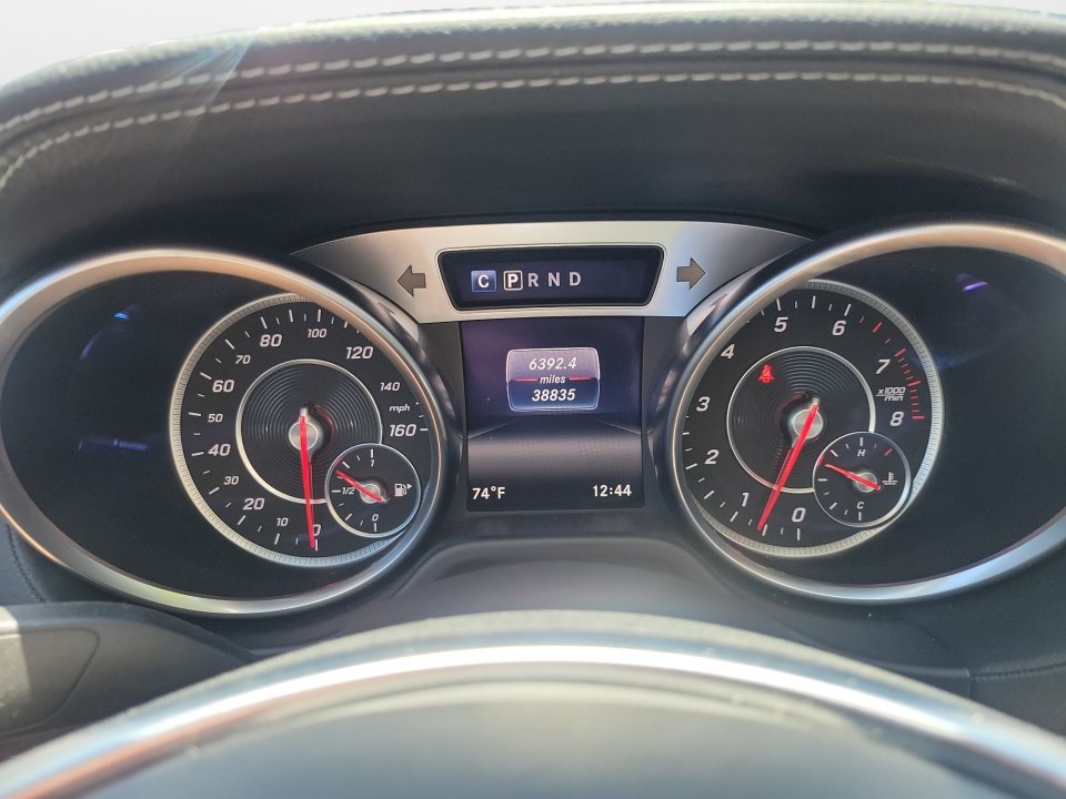 Used 2017 Mercedes-Benz SL 550 image 11