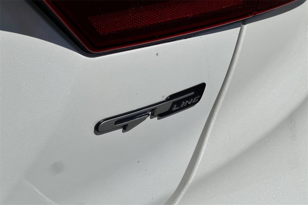 Used 2024 Kia Forte GT-Line image 26