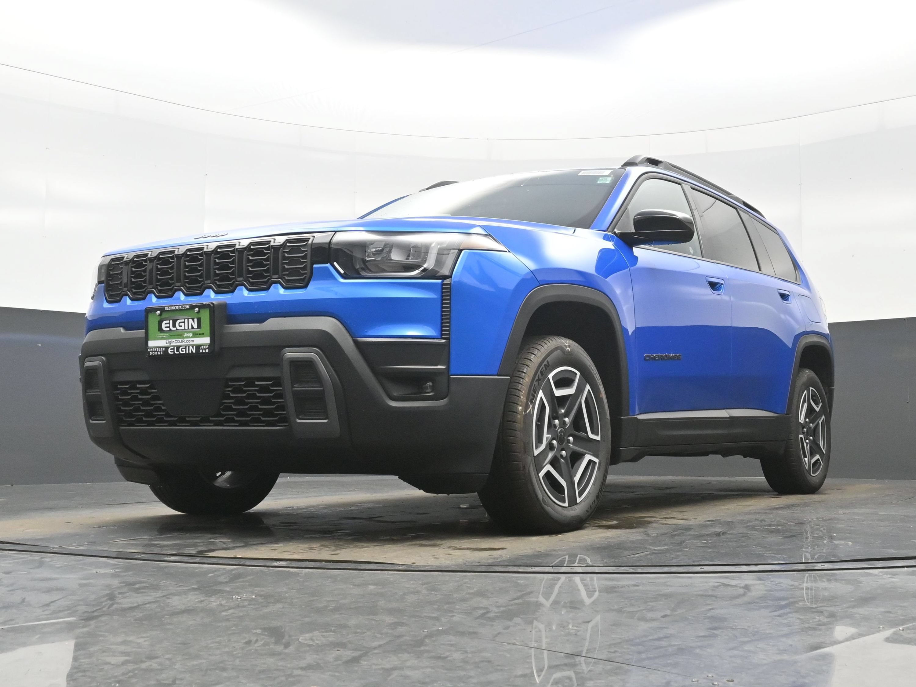 New 2026 Jeep Cherokee Laredo AWD/4WD image 14