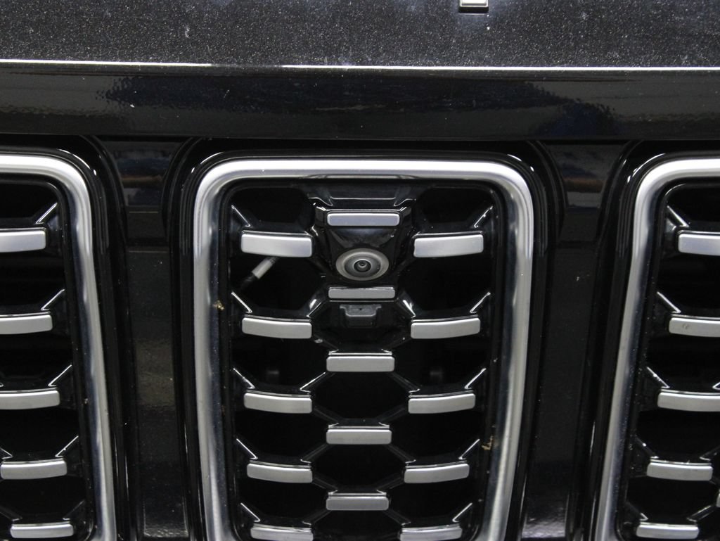 Used 2023 Jeep Grand Cherokee L Summit AWD/4WD image 61
