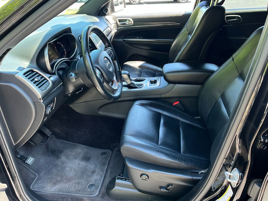 Used 2019 Jeep Grand Cherokee Limited image 9