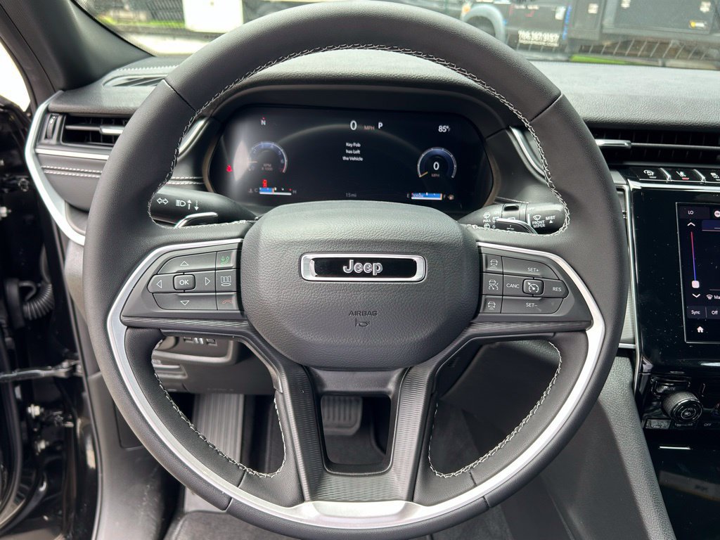 New 2024 Jeep Grand Cherokee L Laredo RWD image 11