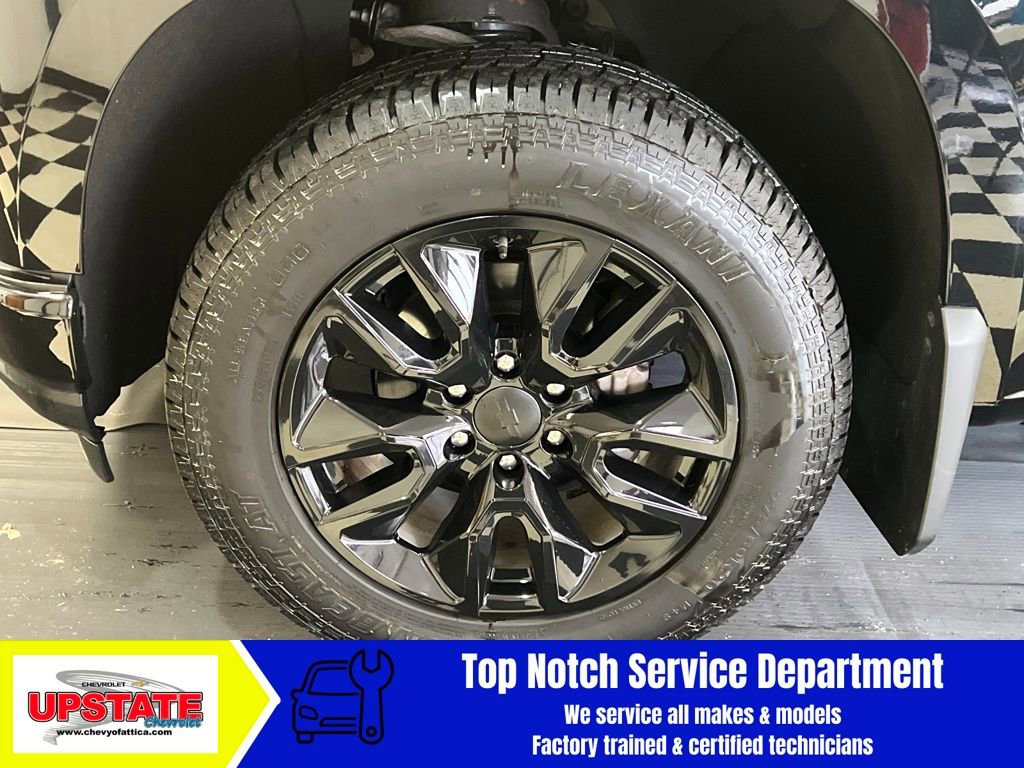 Used 2019 Chevrolet Silverado 1500 Custom w/ Custom Value Package image 5