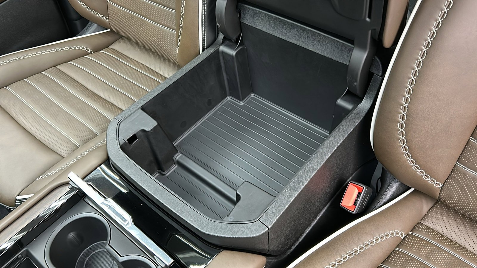 Used 2025 GMC Yukon XL Denali Ultimate image 24