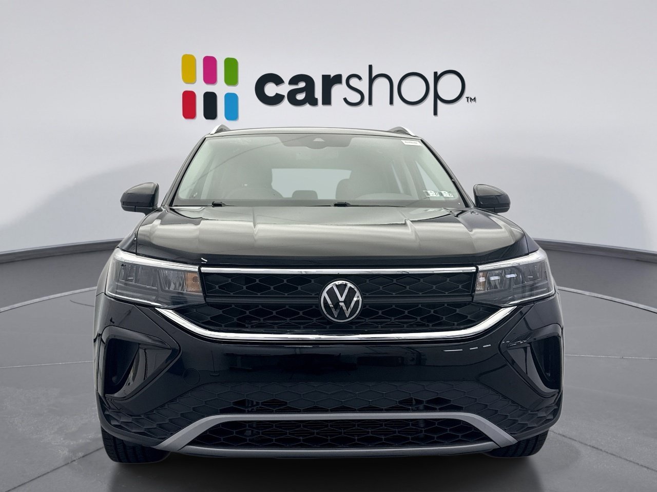 Used 2023 Volkswagen Taos SE w/ Panoramic Sunroof Package AWD/4WD image 8