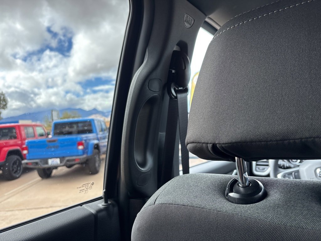 New 2025 RAM 3500 Big Horn image 43