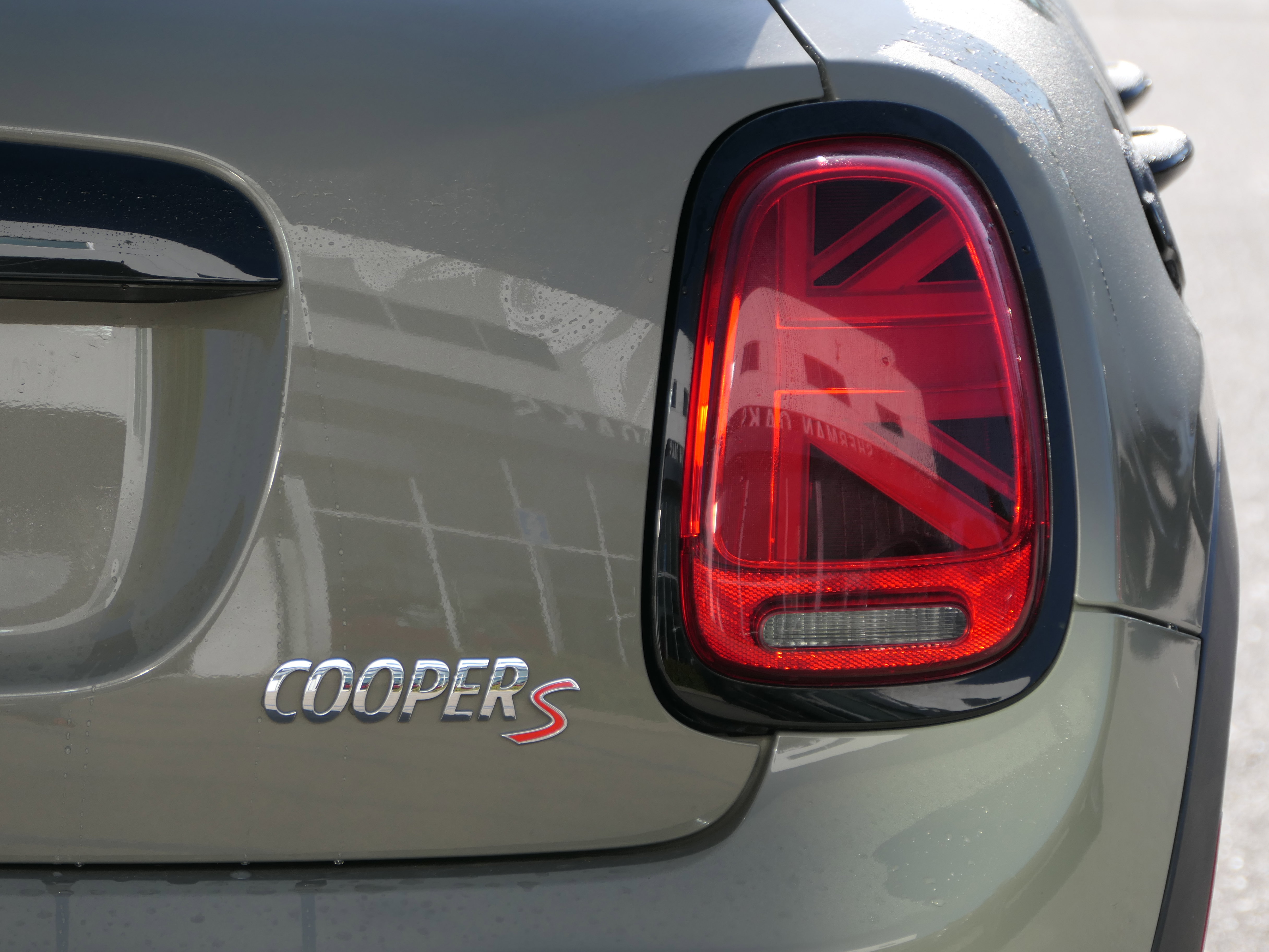 Used 2019 MINI Cooper S w/ Premium Package FWD image 5