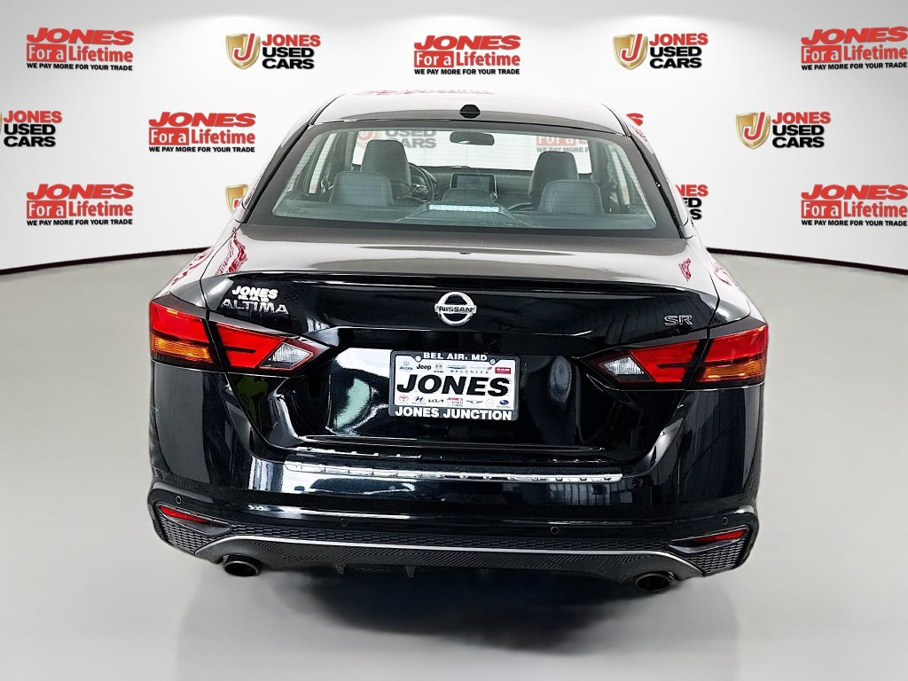 Used 2021 Nissan Altima 2.5 SR FWD image 13