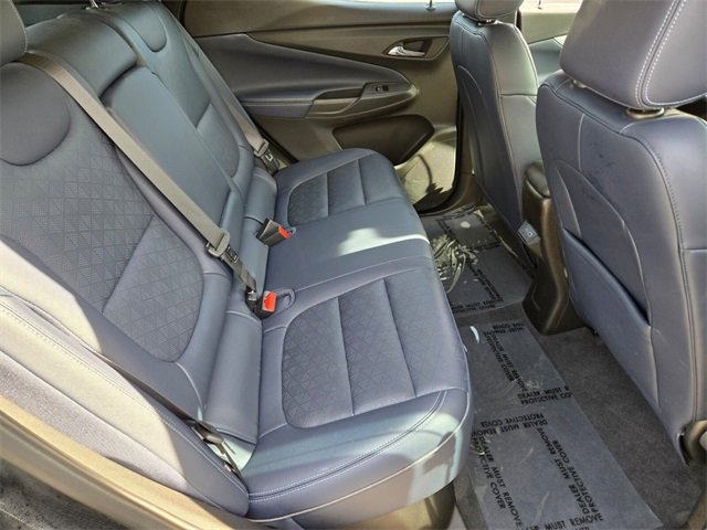 Used 2022 Chevrolet Bolt EUV LT w/ Convenience Package image 19