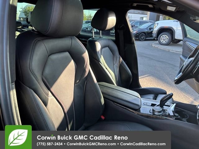 Used 2018 BMW 530i xDrive AWD/4WD image 38