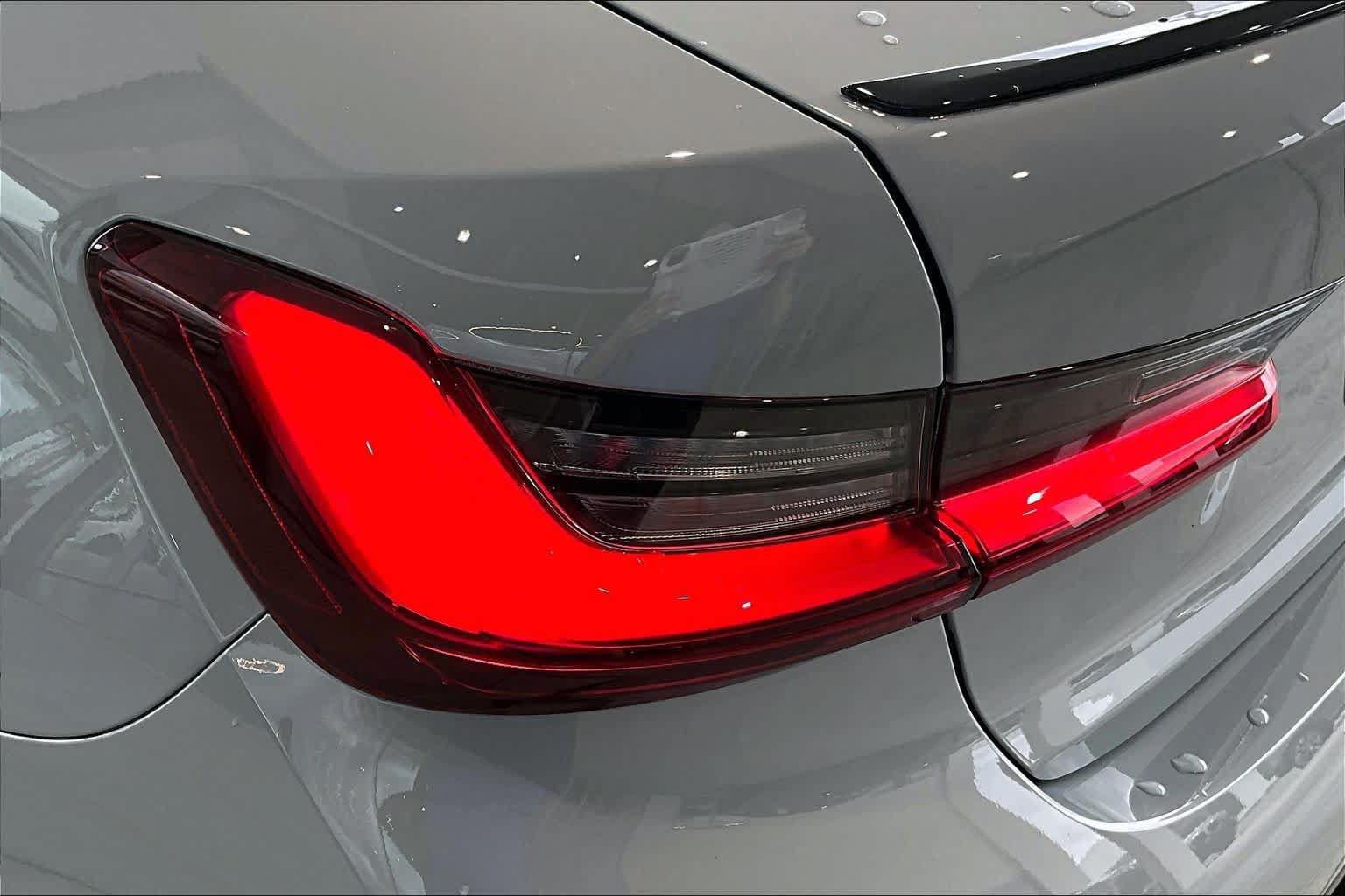 New 2026 BMW 330i Sedan w/ M Sport Package RWD image 15