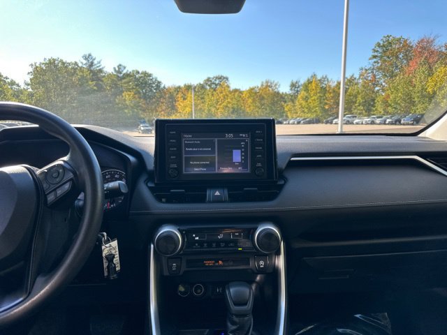 Certified 2019 Toyota RAV4 LE w/ All Weather Liner Package AWD/4WD image 22