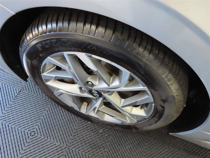 Used 2023 Hyundai Sonata SEL w/ Convenience Package FWD image 6