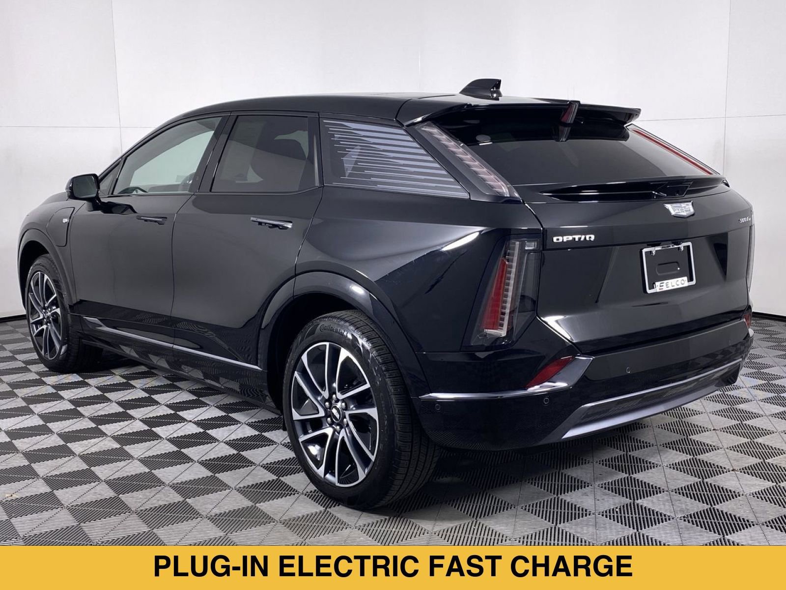 Certified 2026 Cadillac Optiq Sport 1 AWD/4WD image 37