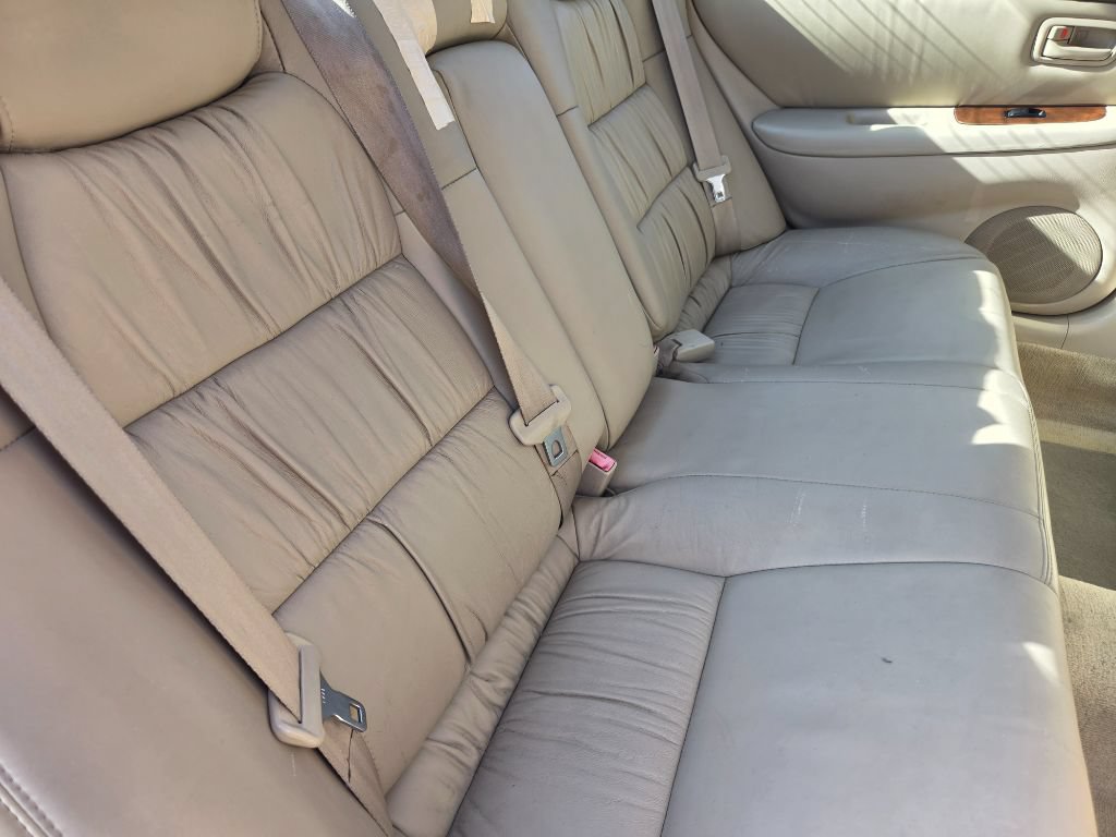 Used 2001 Lexus ES 330 FWD image 31