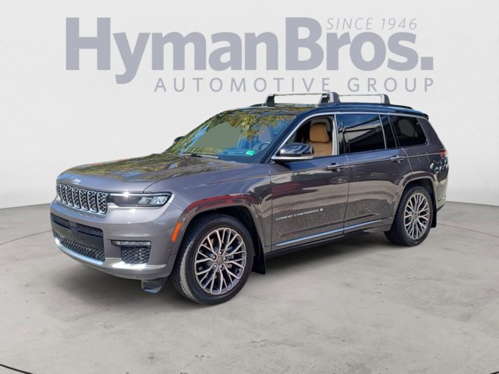 Used 2024 Jeep Grand Cherokee L Summit image 7