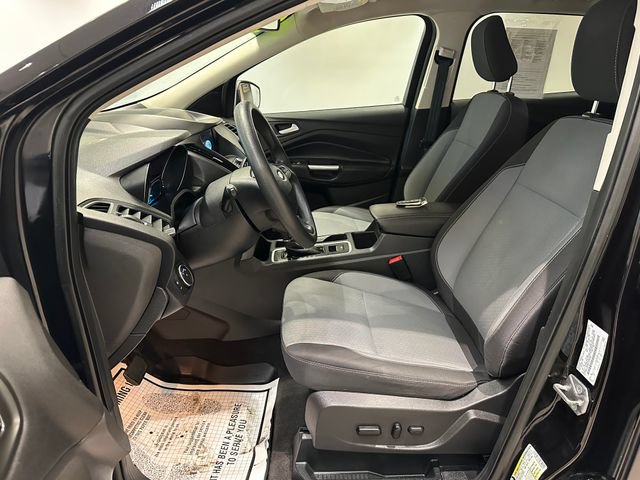 Used 2019 Ford Escape SE FWD image 5