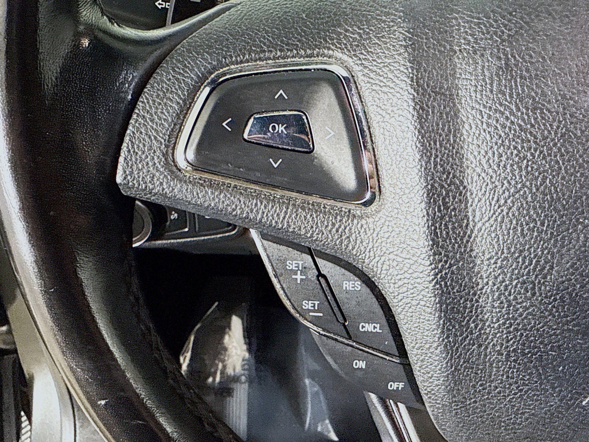 Used 2018 Lincoln MKC Select w/ Select Plus Package image 14