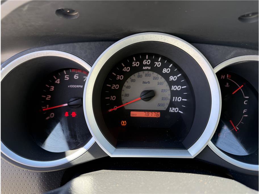 Used 2010 Toyota Tacoma 2WD Access Cab image 21