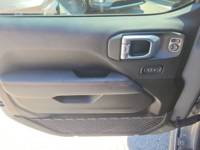 Used 2022 Jeep Wrangler Rubicon w/ Steel Bumper Group AWD/4WD image 9