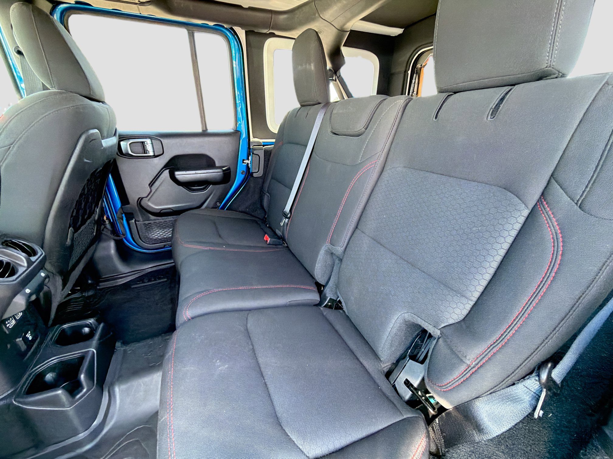 Used 2021 Jeep Wrangler Unlimited Rubicon w/ LED Lighting Group image 19