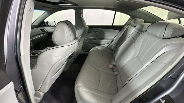 Used 2018 Acura RLX w/ Technology Package FWD image 26