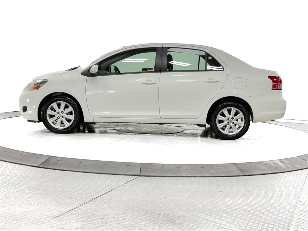 Used 2009 Toyota Yaris Sedan image 6