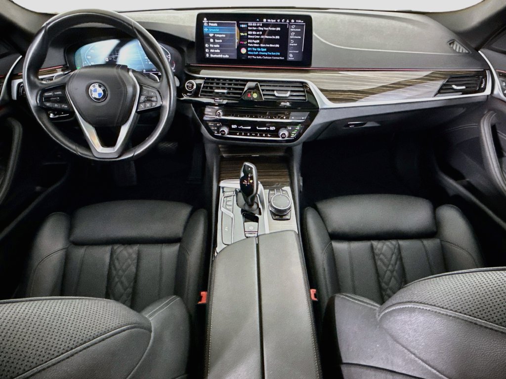 Used 2021 BMW 530i w/ Convenience Package RWD image 13