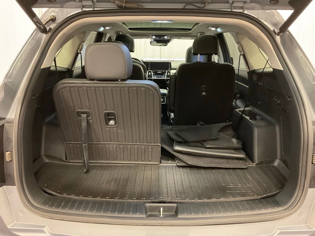 Used 2023 Kia Sorento SX image 24